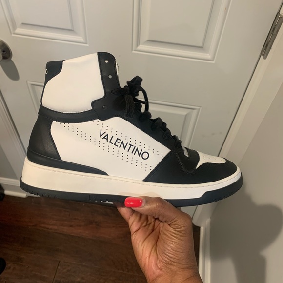 Sold - Authentic Valentino Sneakers and Slides Bundle,mens, size 12 - Picture 5 of 6